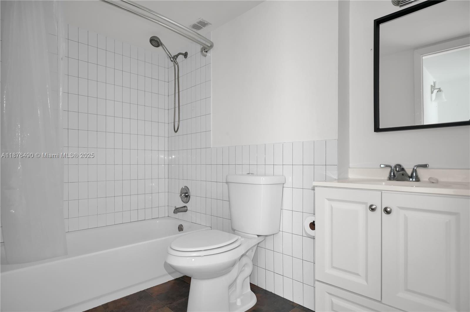 DADELAND PLACE CONDO - Residential