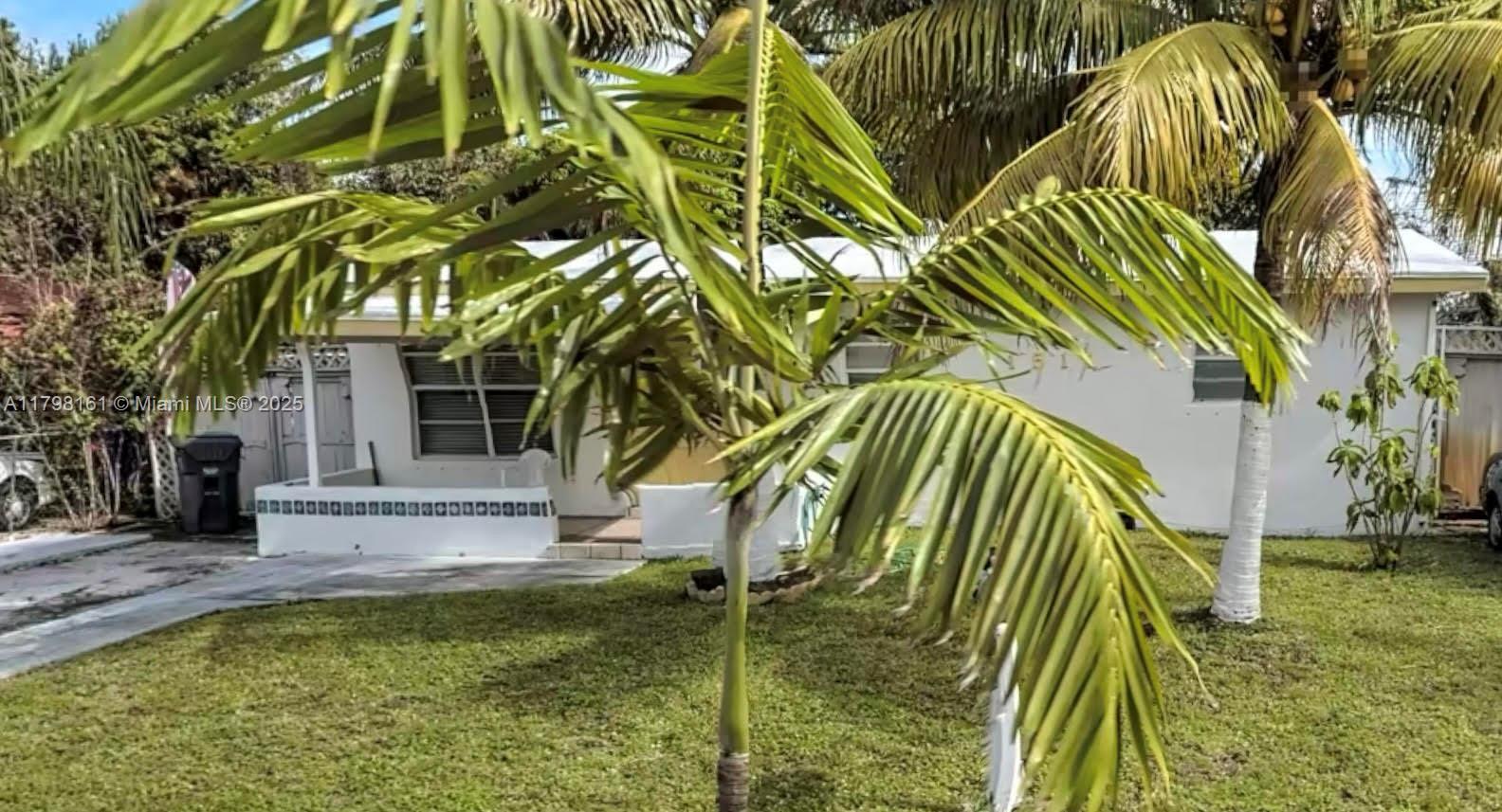 1511 N 68th Ave, Hollywood, Broward County, Florida - 3 Bedrooms  
1 Bathrooms - 