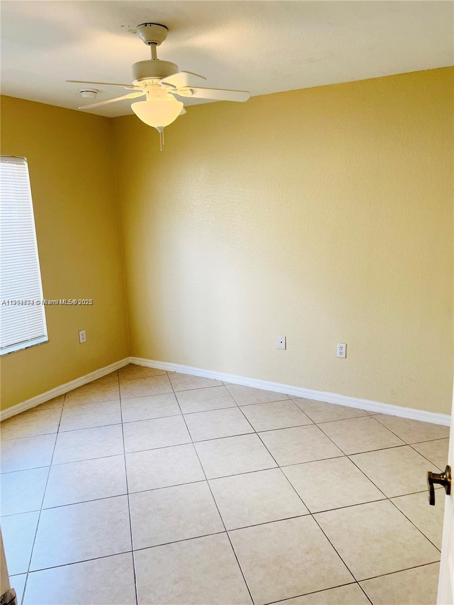 SILVER FALLS - Residential Lease