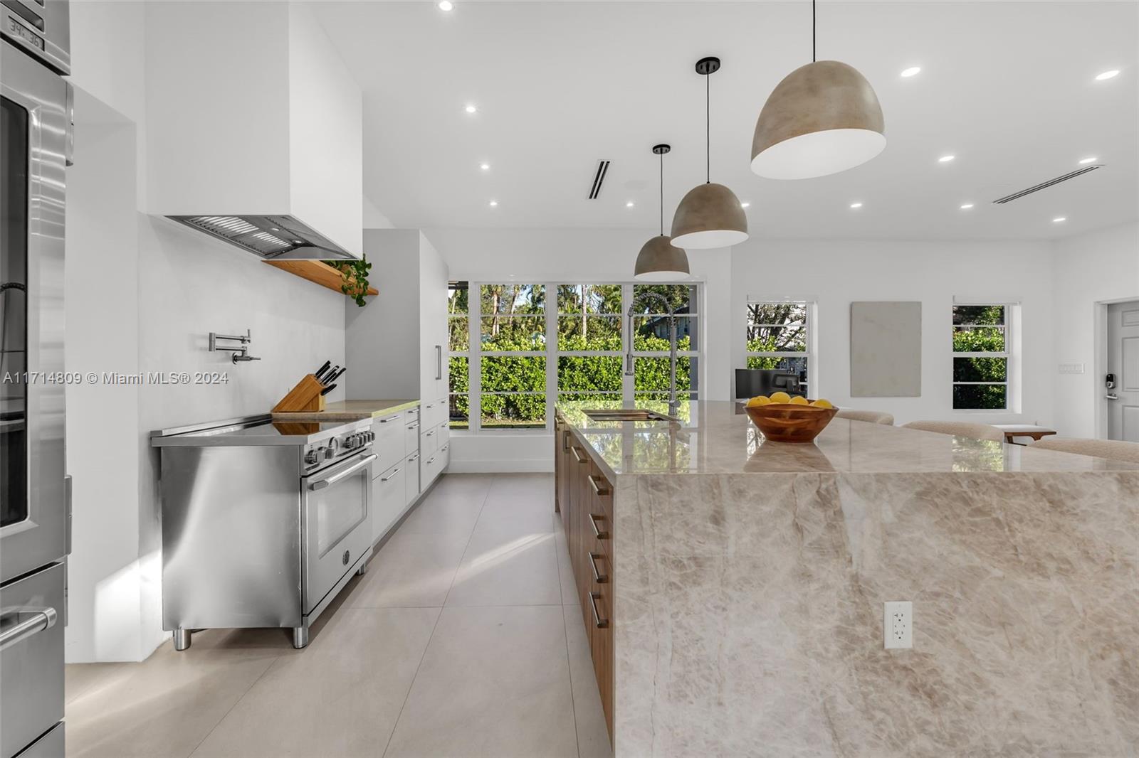 SPRING GARDEN - Residential Lease