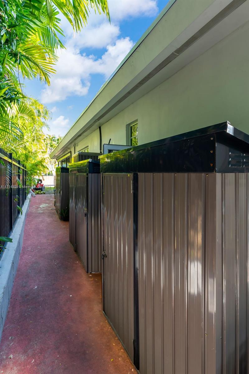 SPRING GARDEN - Residential Lease