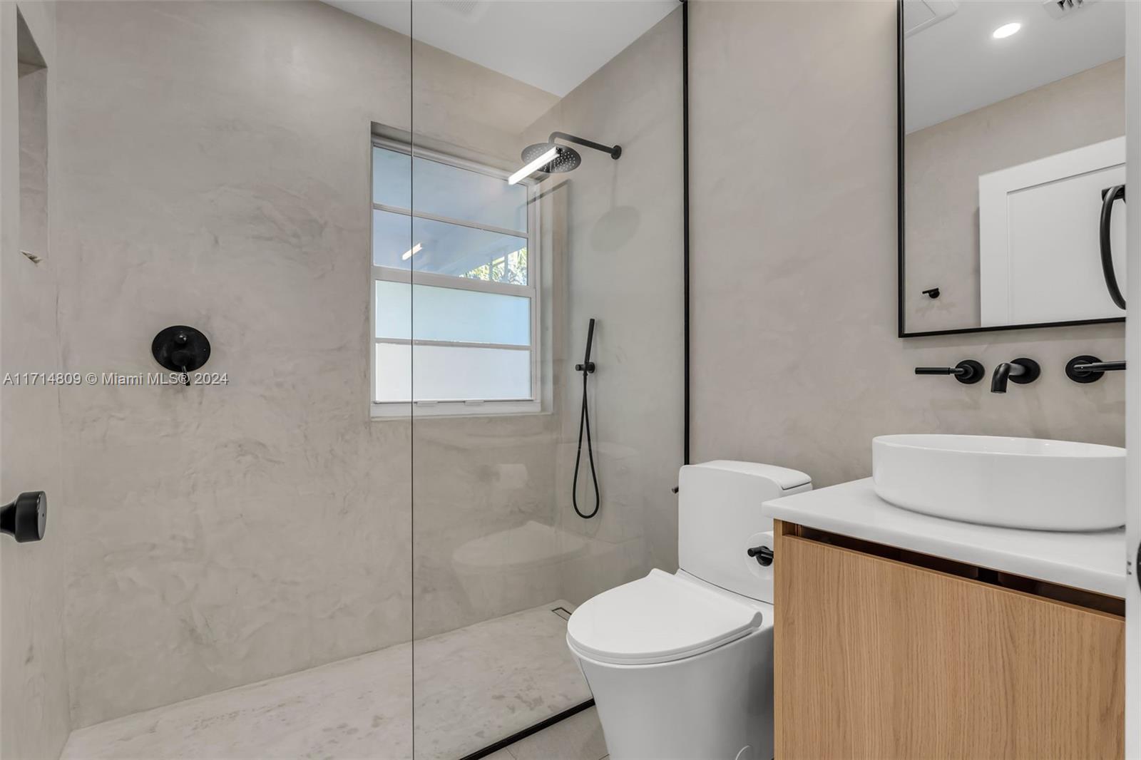 SPRING GARDEN - Residential Lease