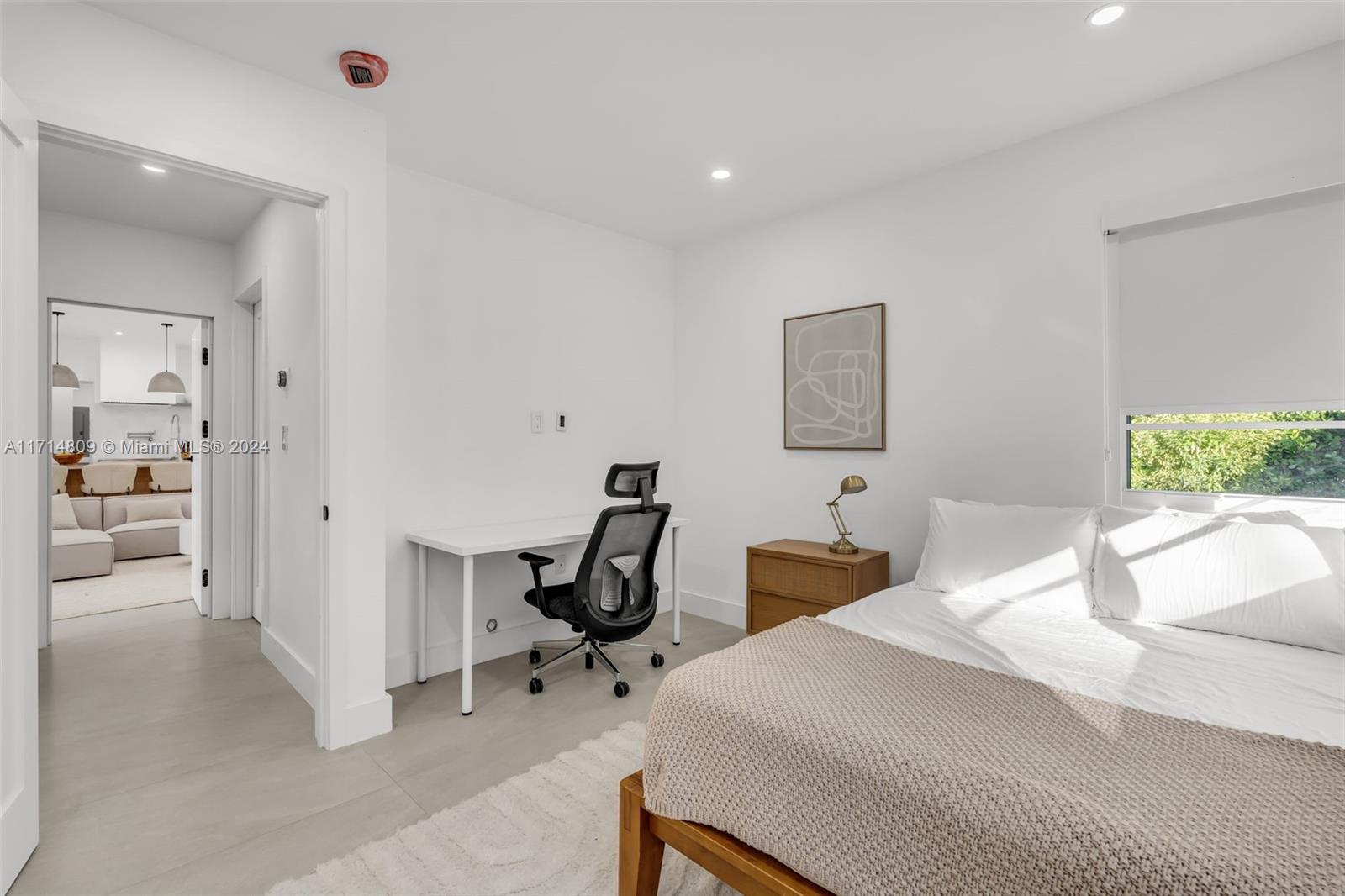 SPRING GARDEN - Residential Lease