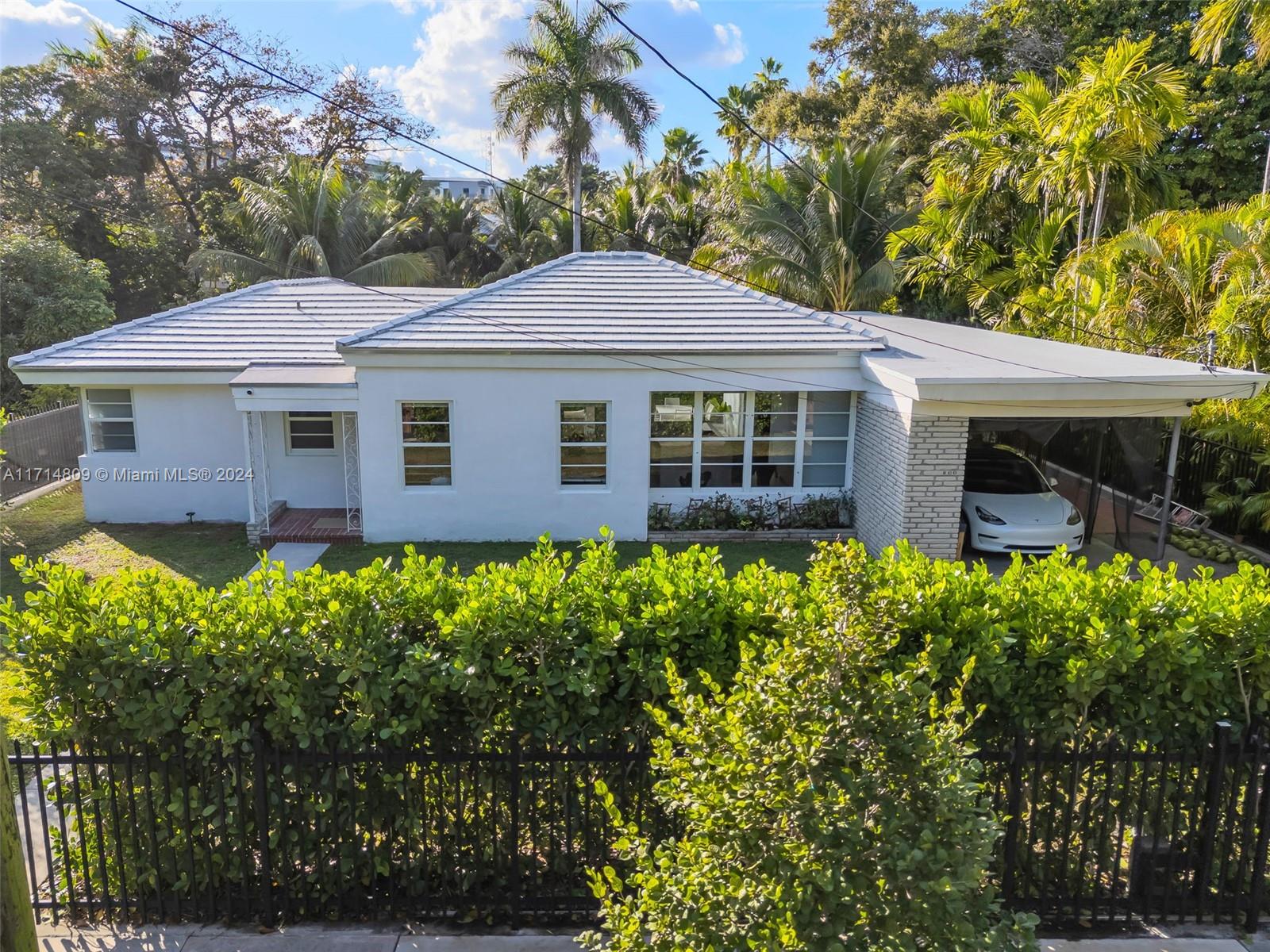 SPRING GARDEN - Residential Lease