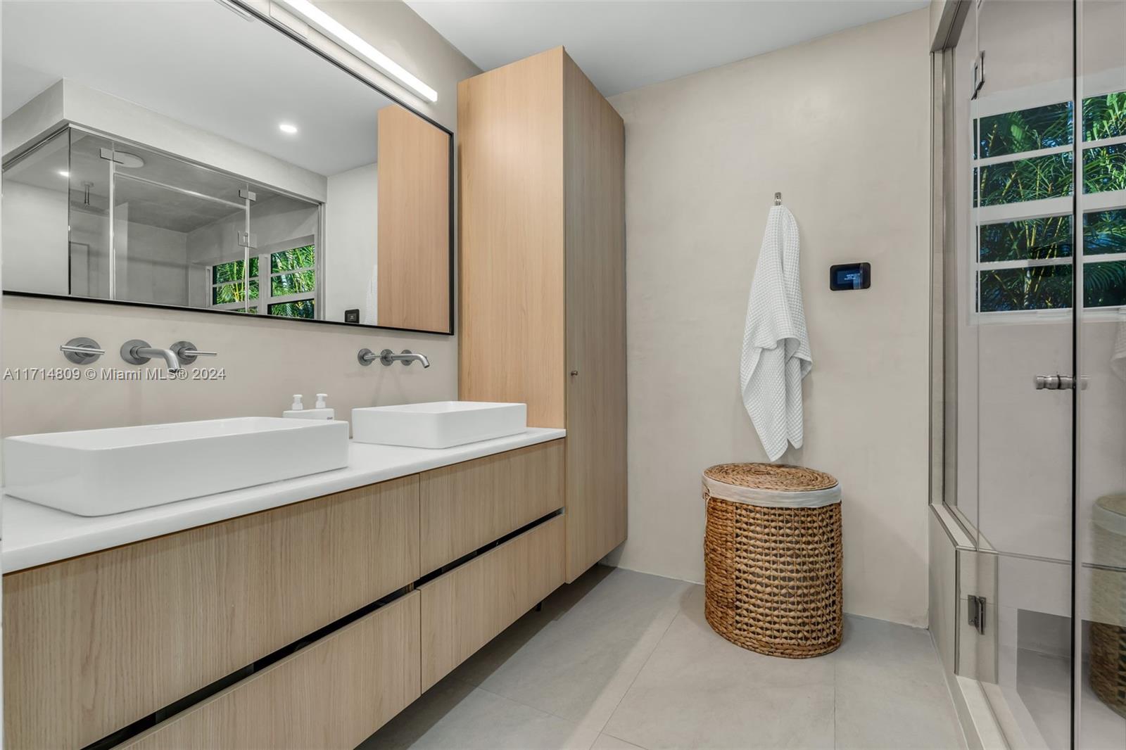 SPRING GARDEN - Residential Lease