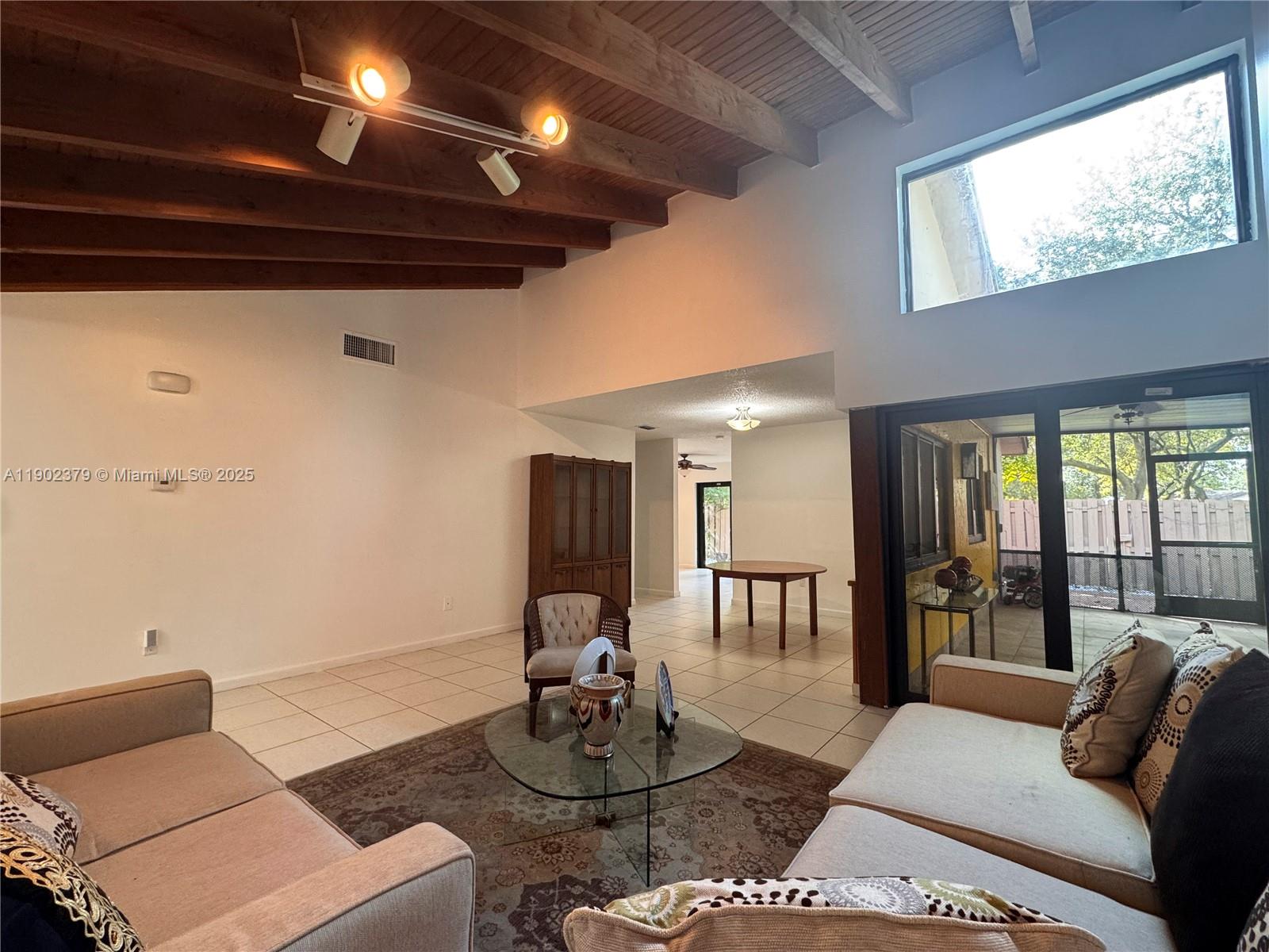 CROSSINGS PATIO HOMES SEC - Residential