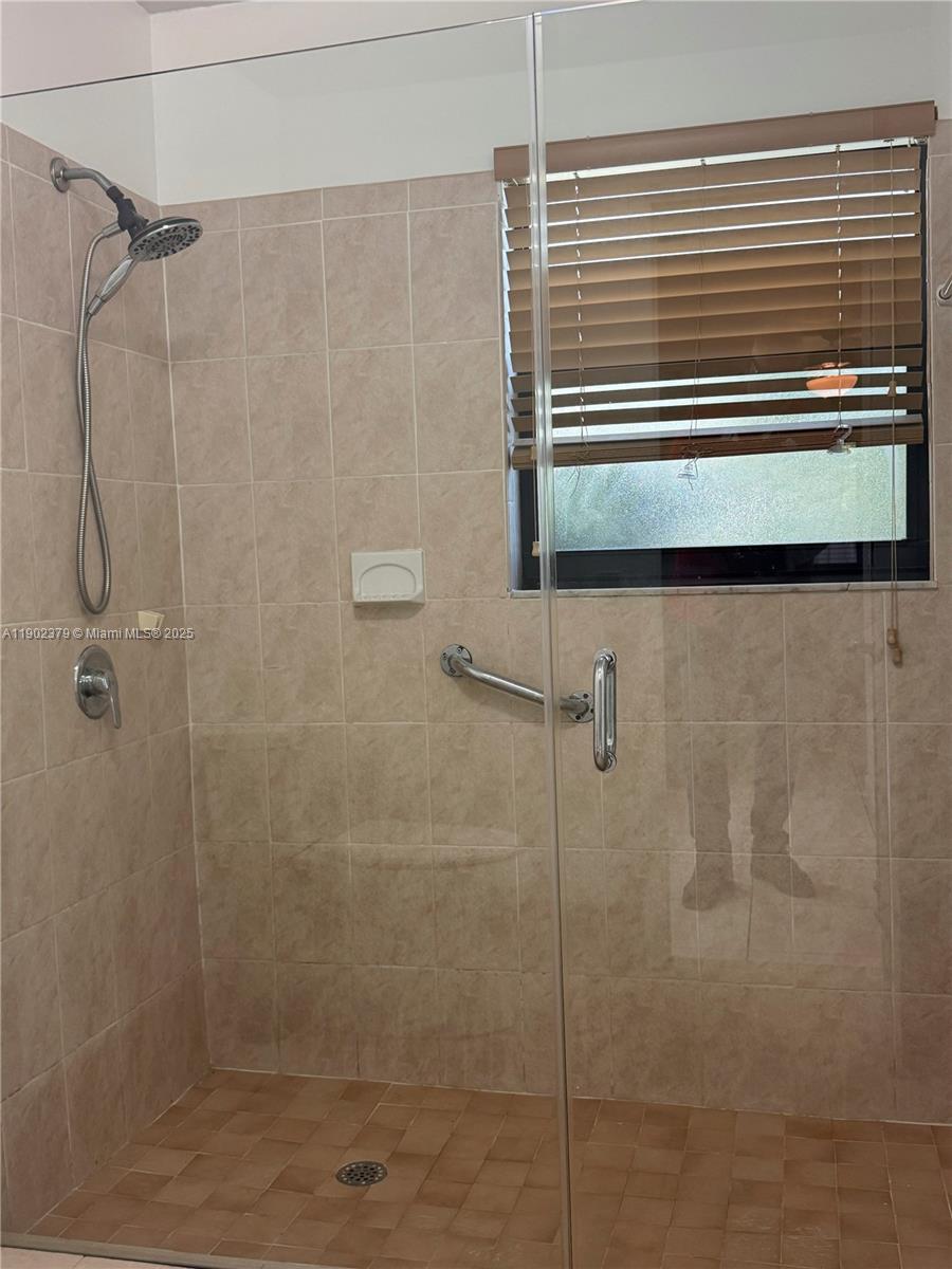 CROSSINGS PATIO HOMES SEC - Residential