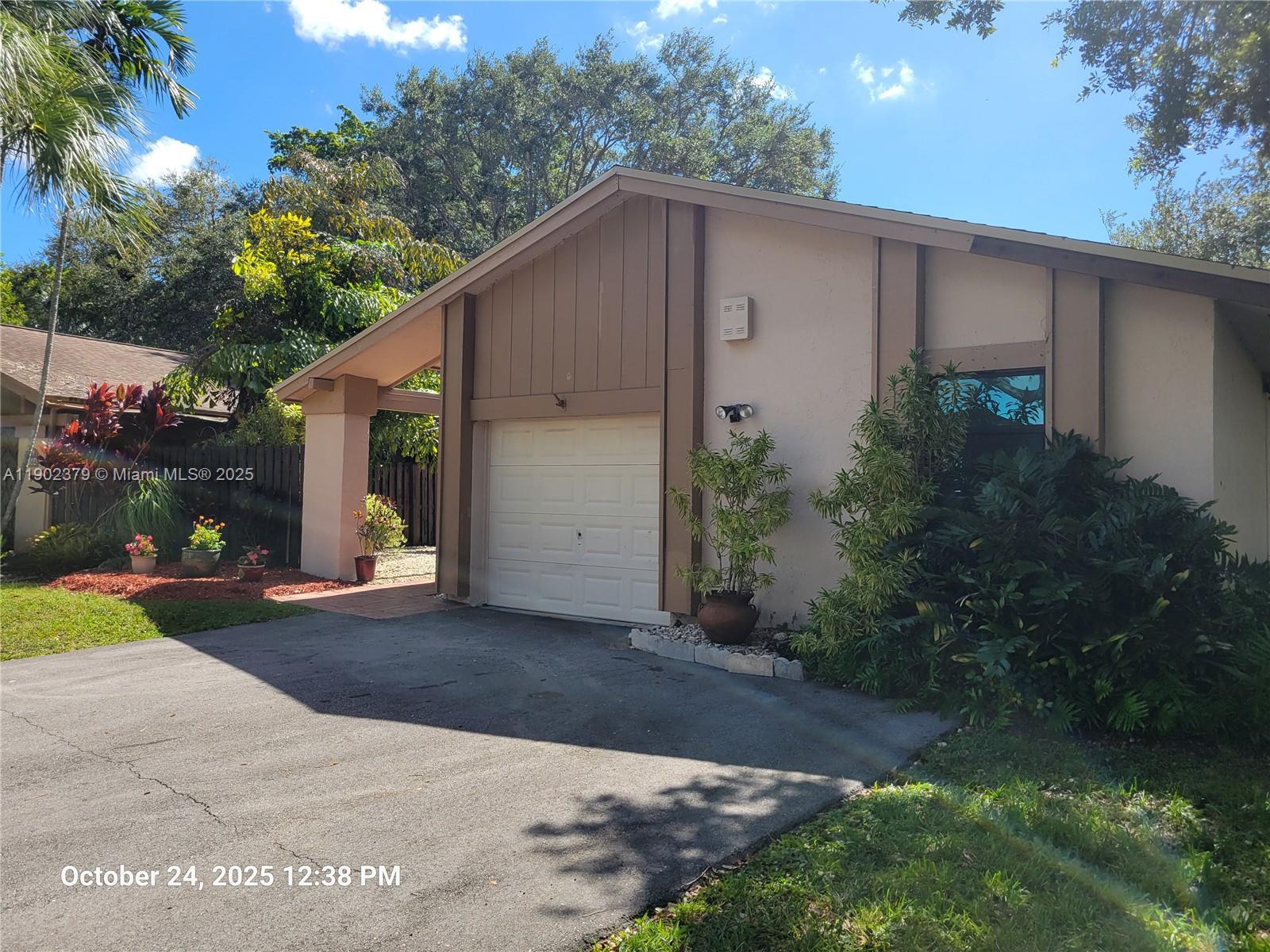 CROSSINGS PATIO HOMES SEC - Residential