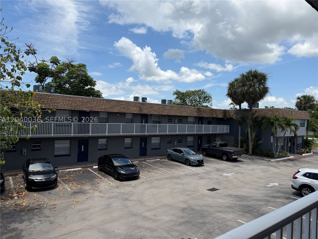 Photo of 4767 NW 9th Dr #4767, Plantation, FL 33317 (MLS # A12040036)