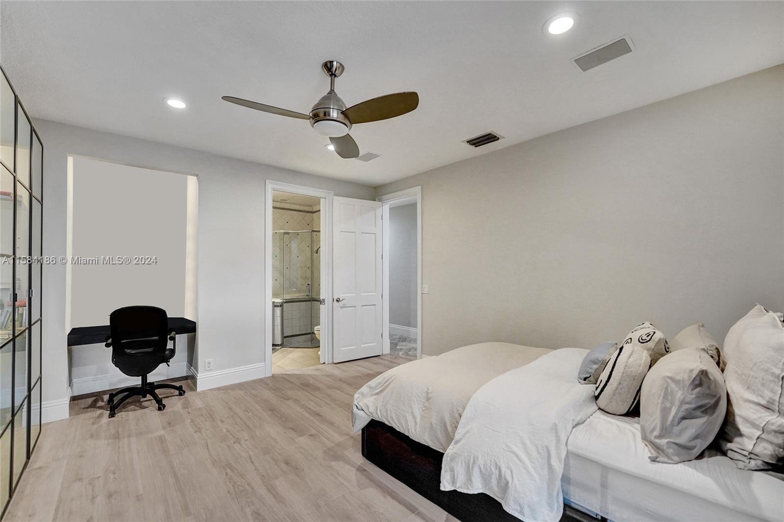 The Laurels - Residential