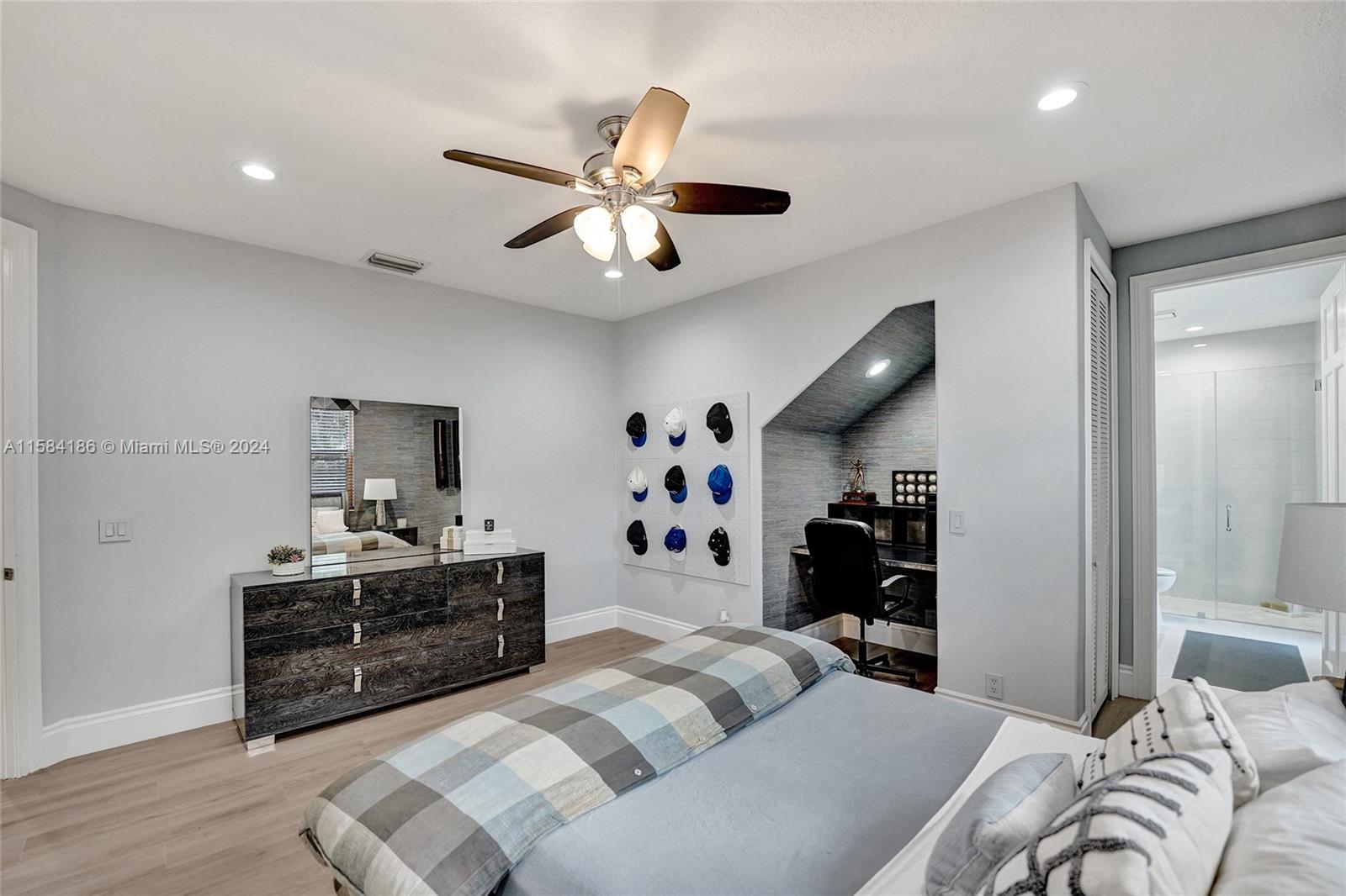 The Laurels - Residential