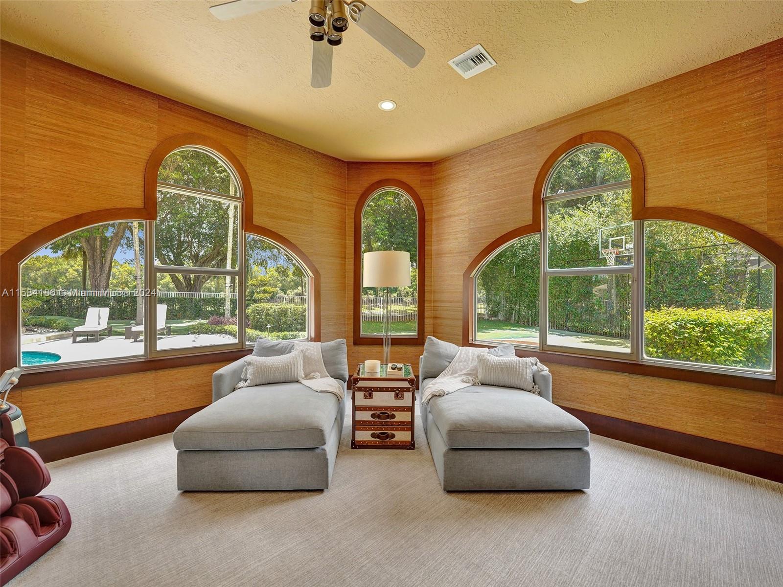 The Laurels - Residential