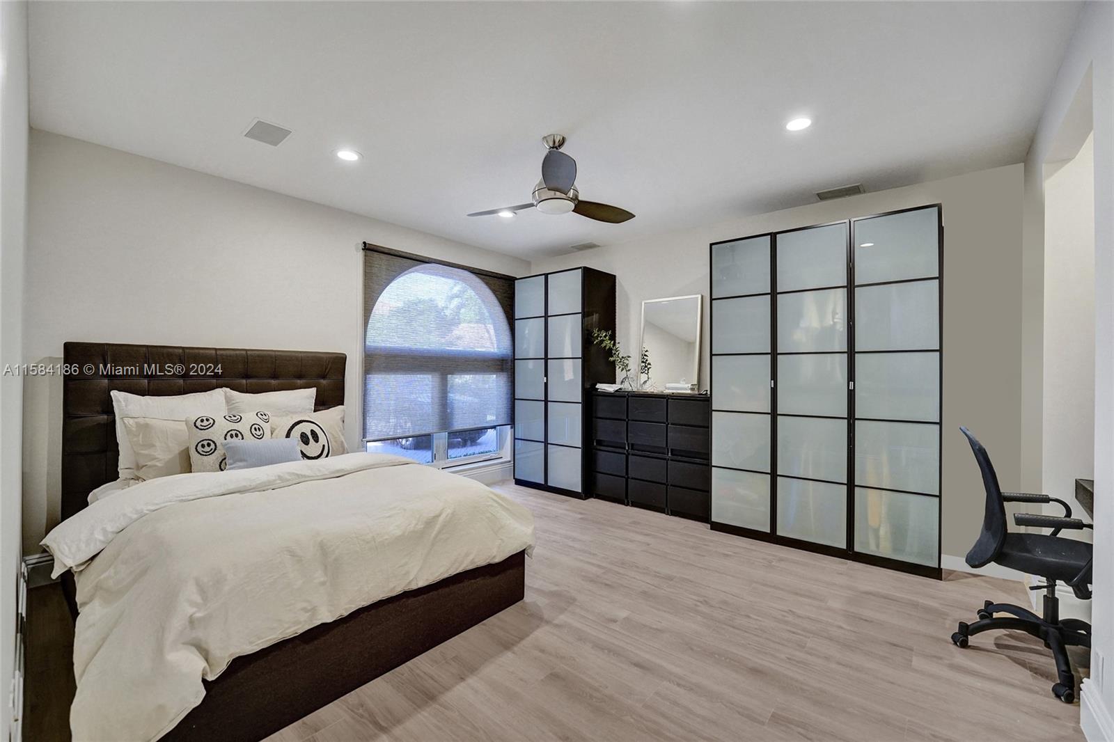 The Laurels - Residential