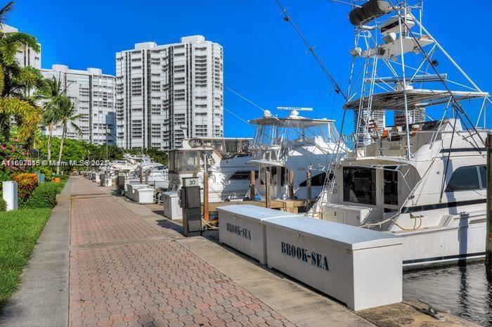 PORTSVIEW @ THE WATERWAYS - Residential