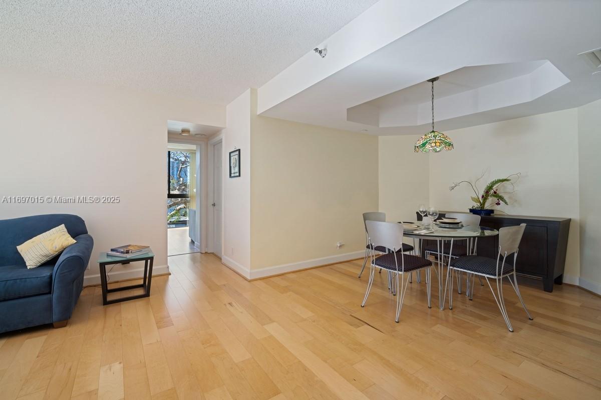 PORTSVIEW @ THE WATERWAYS - Residential