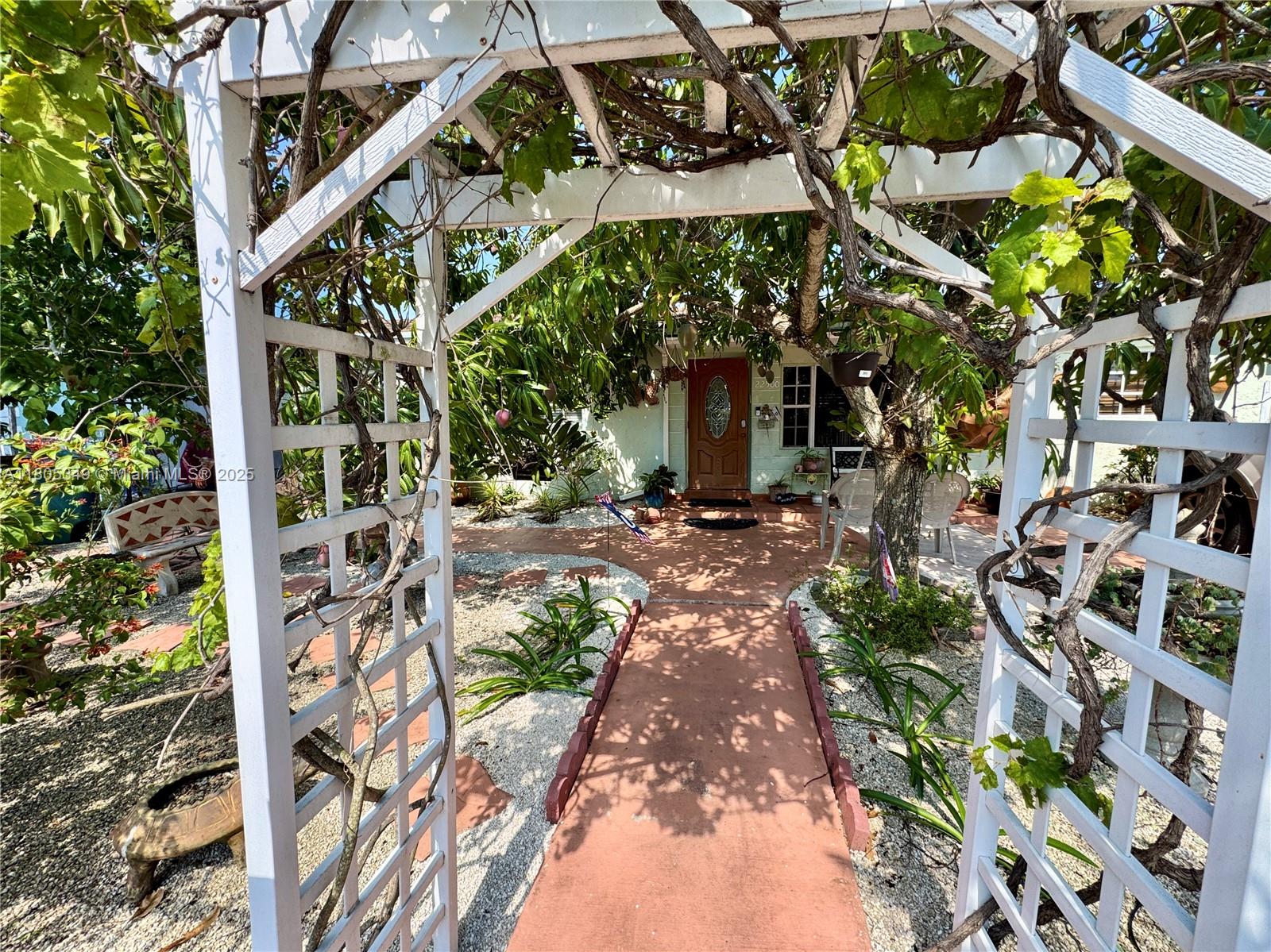 22500 SW 113th Ct