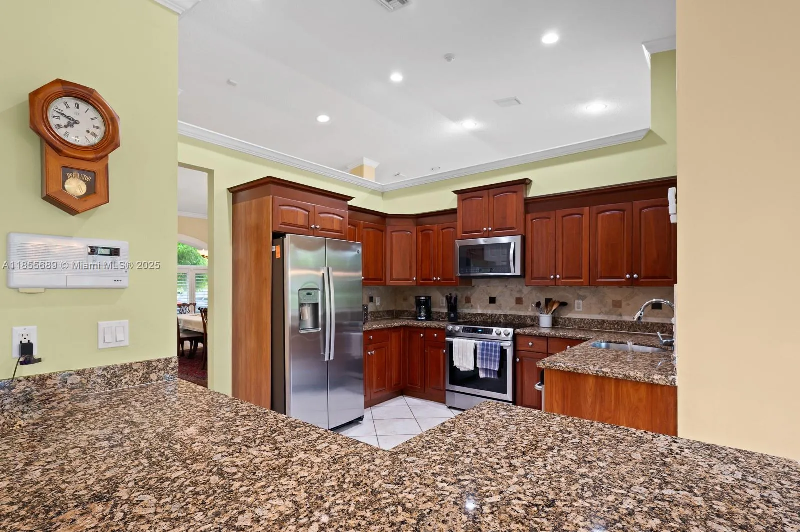 Pinecrest, Florida 33156, United States, 4 Bedrooms Bedrooms, ,4 BathroomsBathrooms,Residential,Active,189222