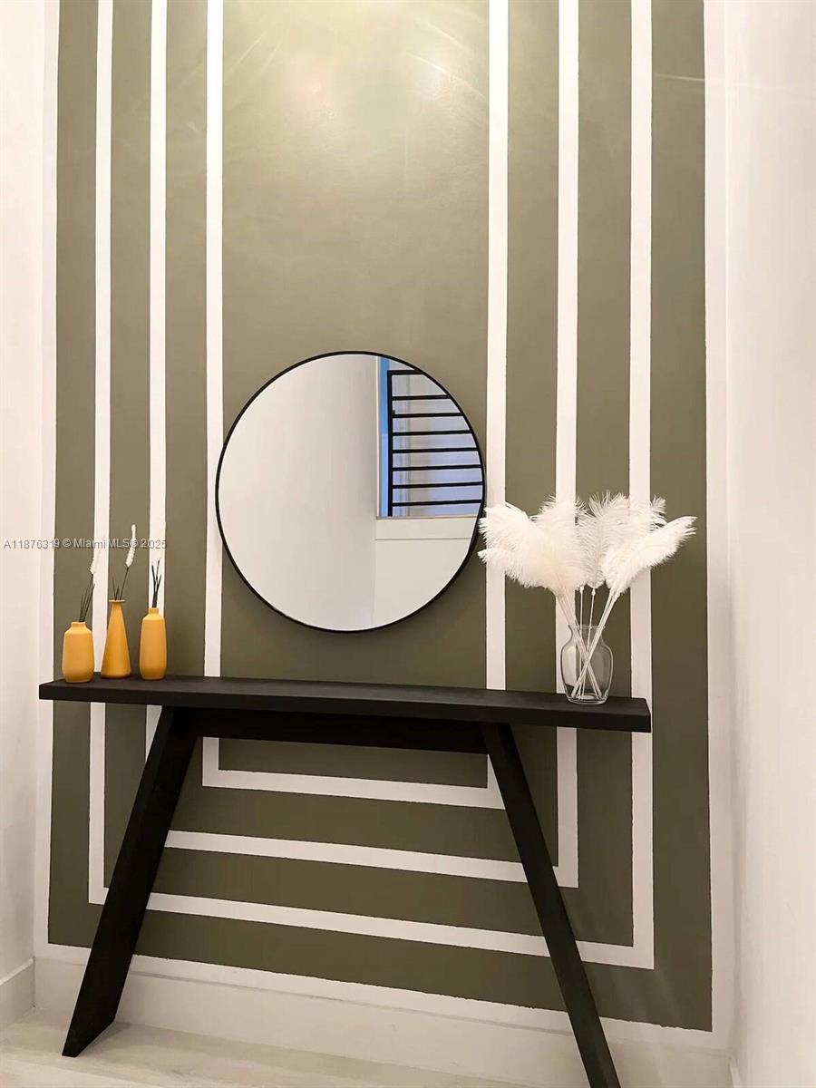 WOODLAWN - Residential