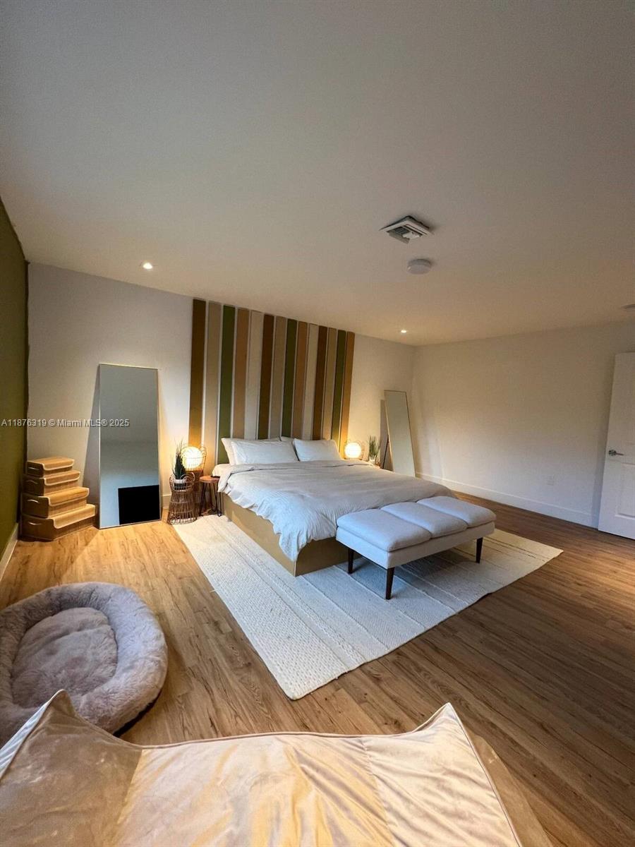 WOODLAWN - Residential