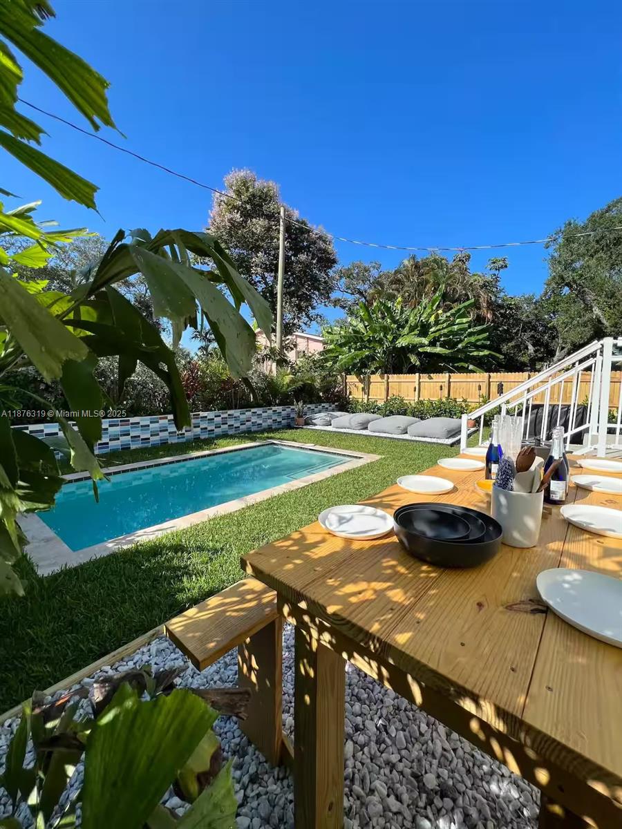 WOODLAWN - Residential