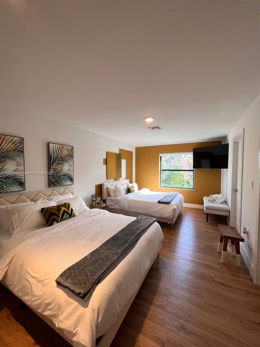 WOODLAWN - Residential