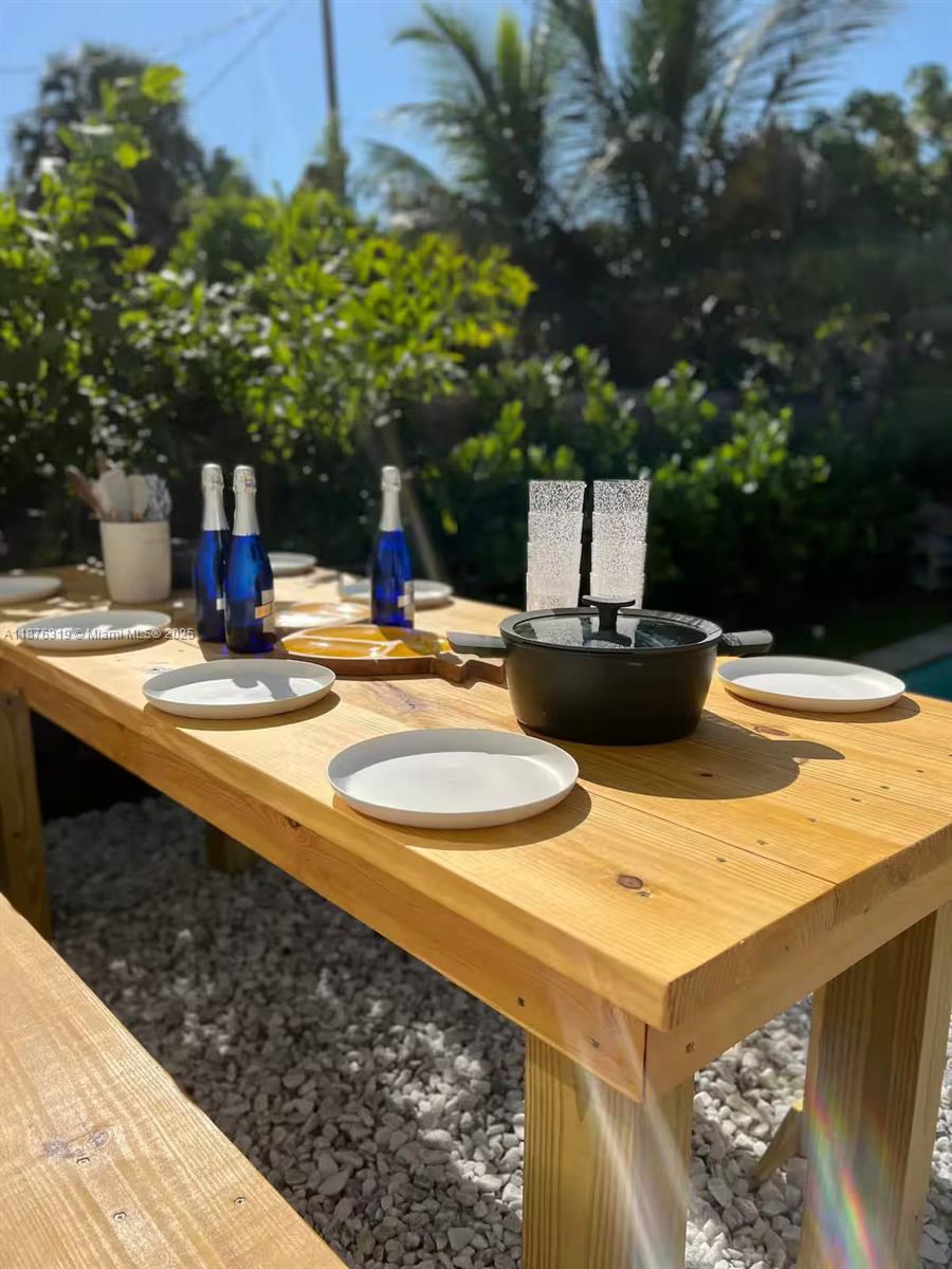 WOODLAWN - Residential