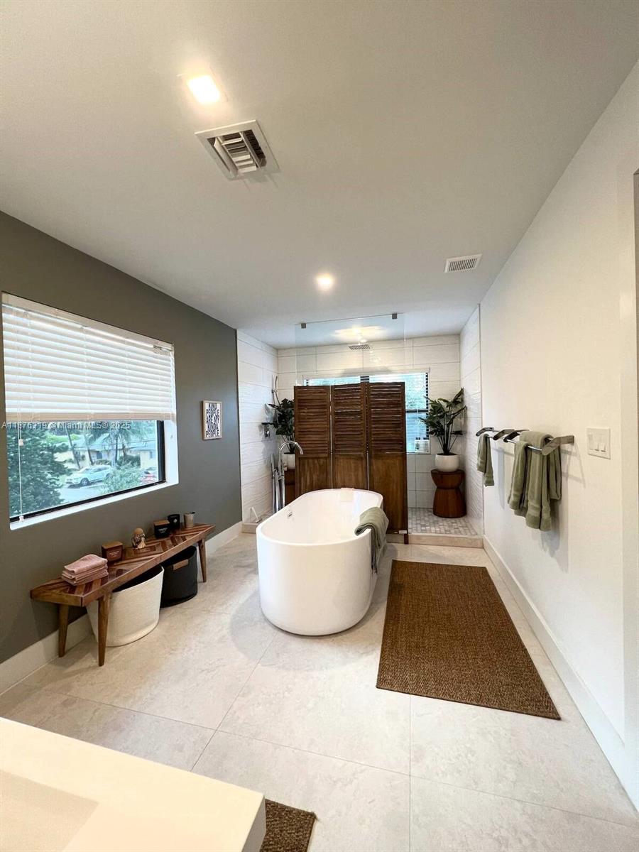 WOODLAWN - Residential