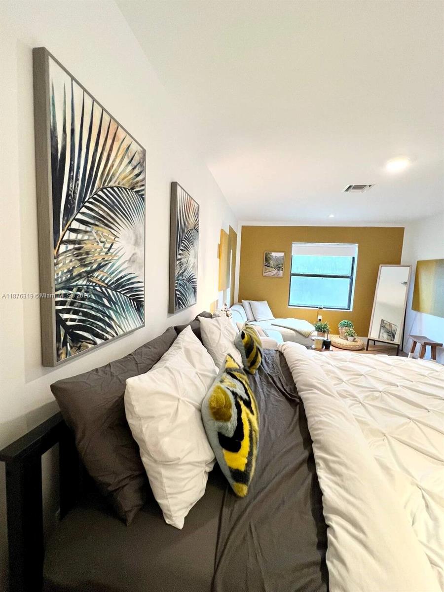 WOODLAWN - Residential