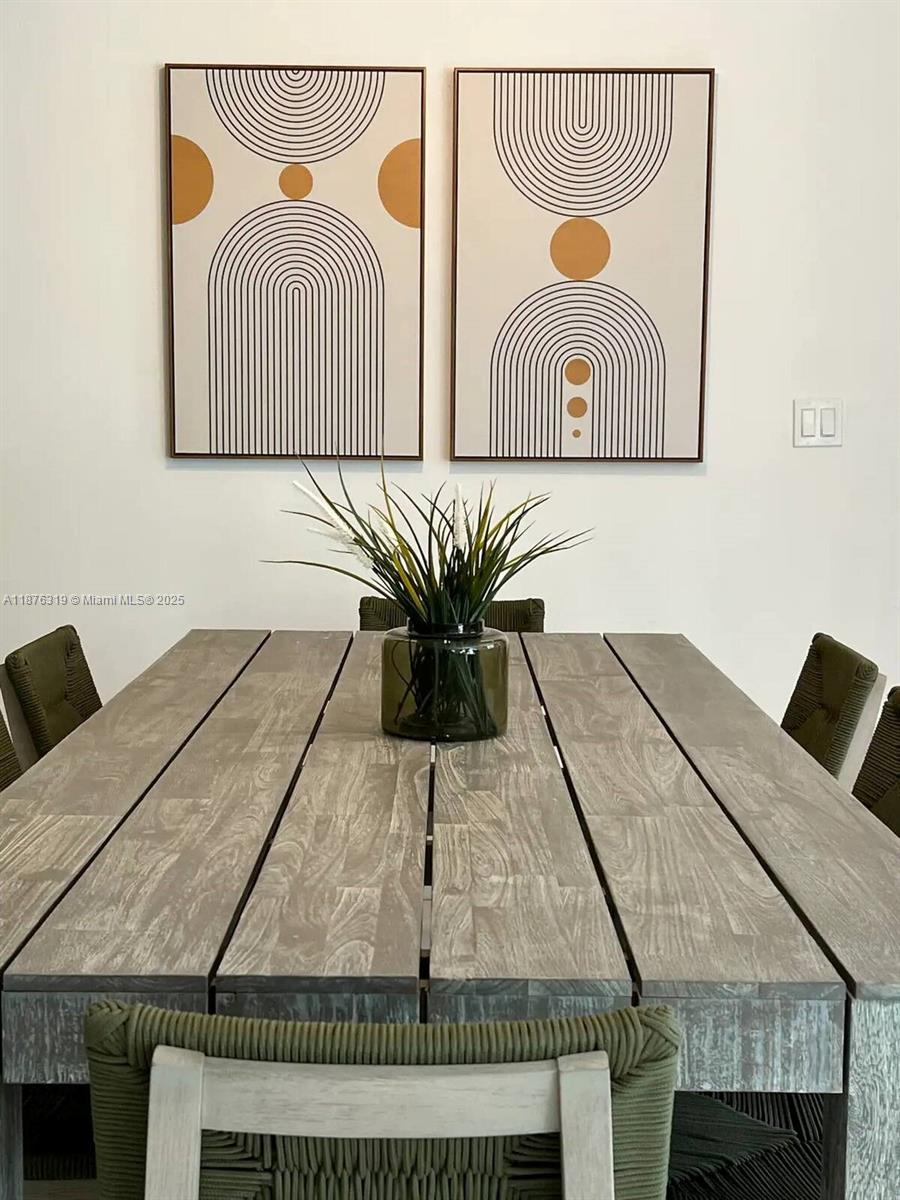 WOODLAWN - Residential