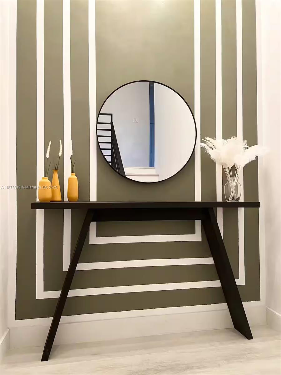 WOODLAWN - Residential