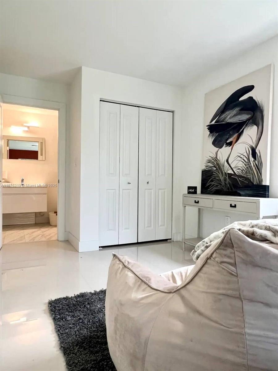 WOODLAWN - Residential