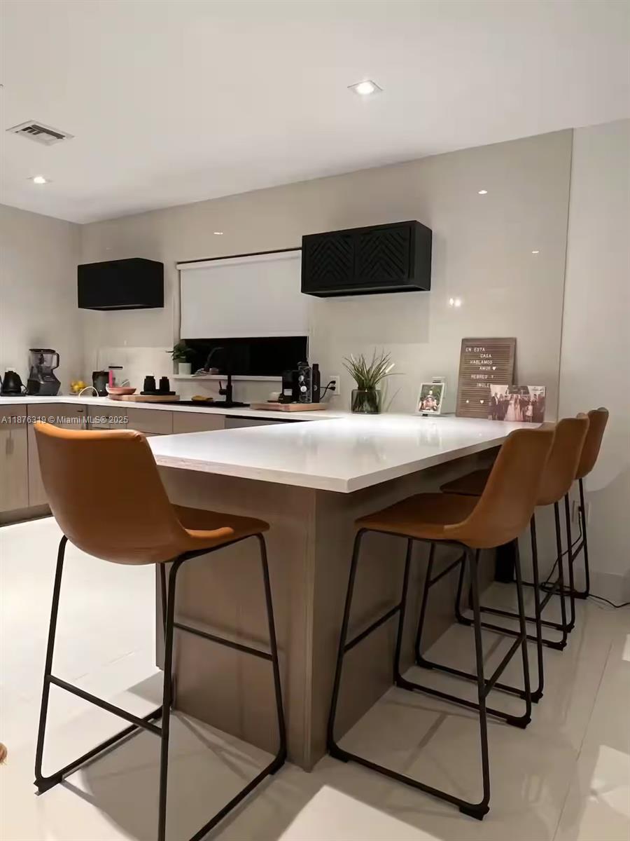 WOODLAWN - Residential