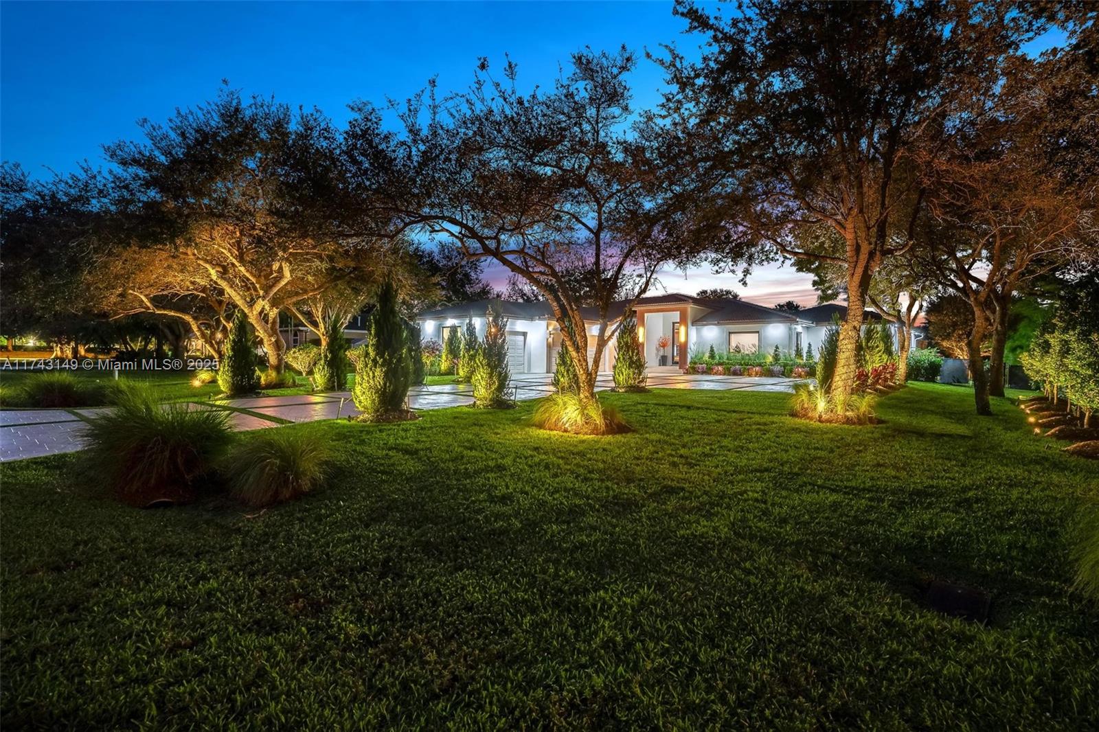 ESTATES OF HIDDEN ACRES - Residential