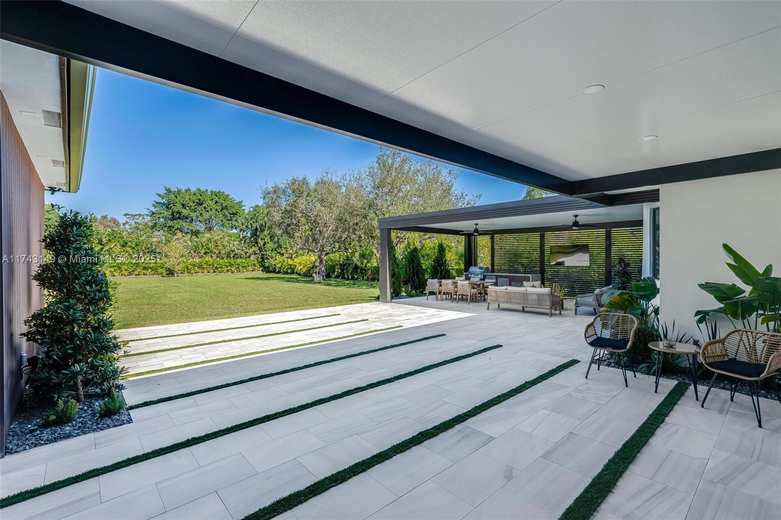 ESTATES OF HIDDEN ACRES - Residential