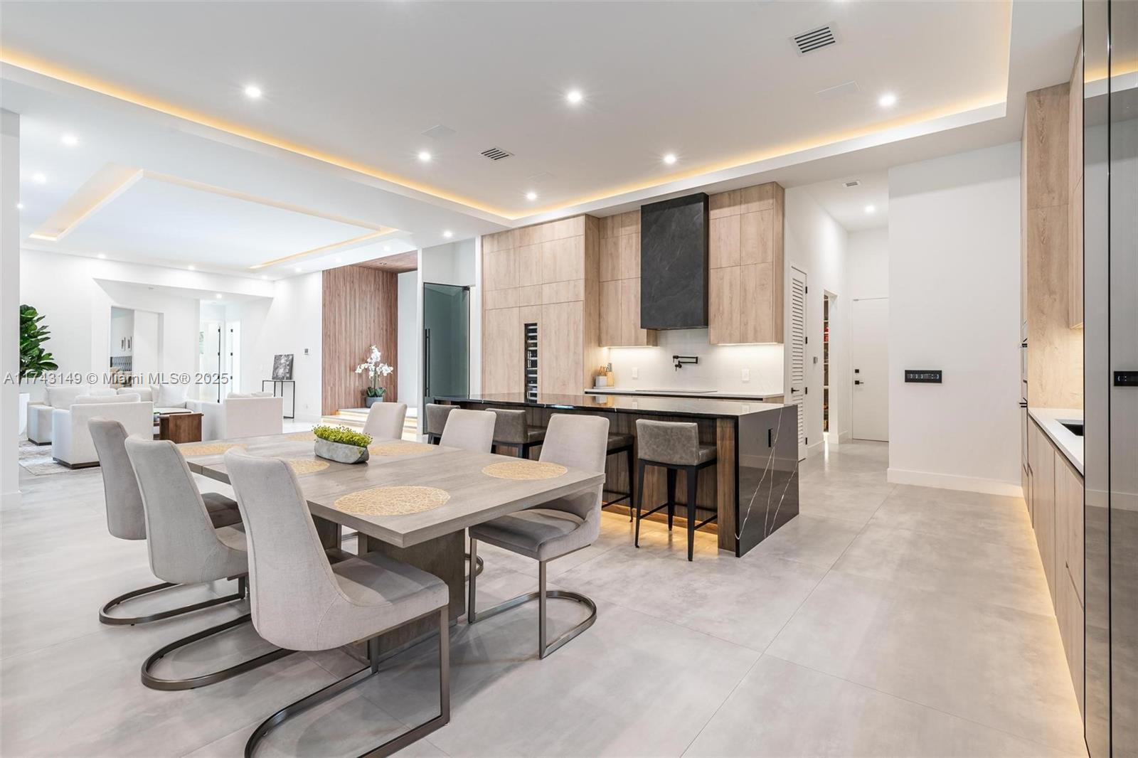 ESTATES OF HIDDEN ACRES - Residential