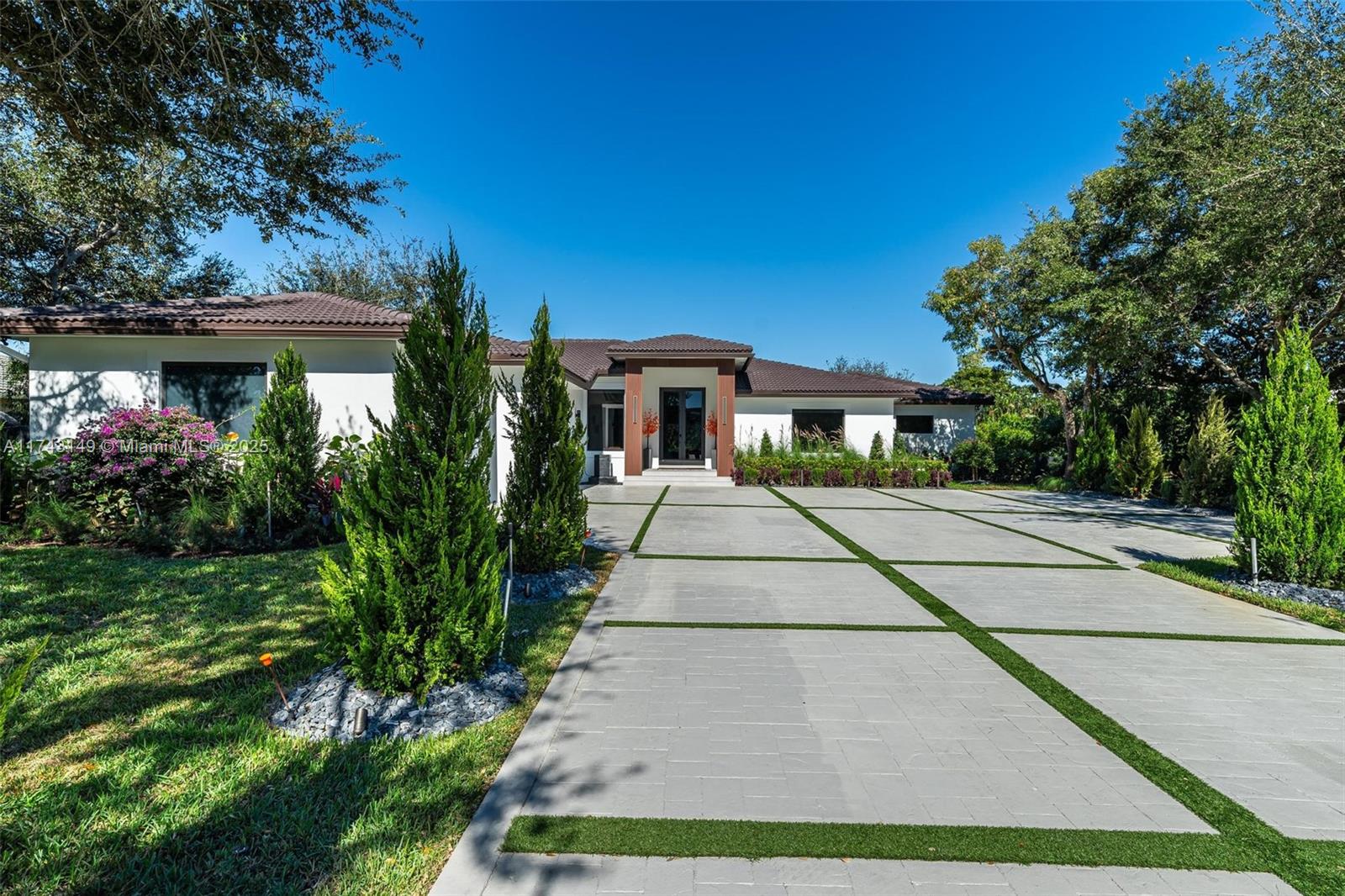 ESTATES OF HIDDEN ACRES - Residential