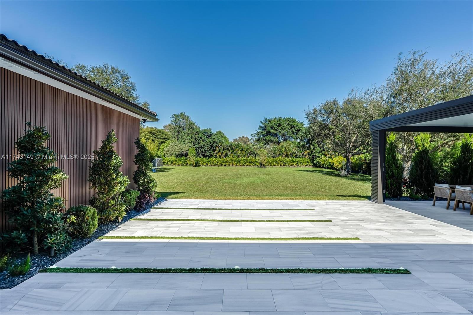 ESTATES OF HIDDEN ACRES - Residential