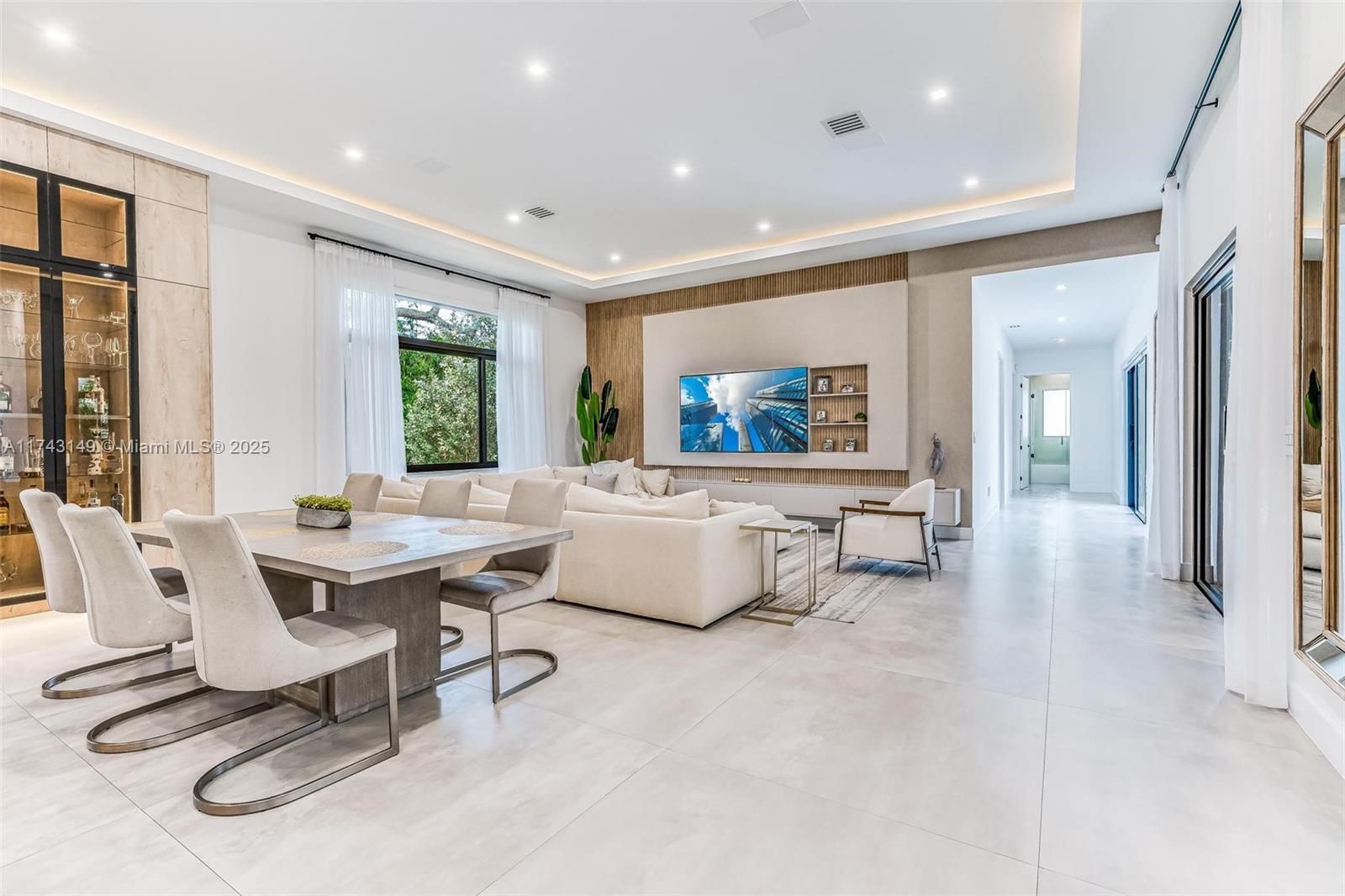 ESTATES OF HIDDEN ACRES - Residential