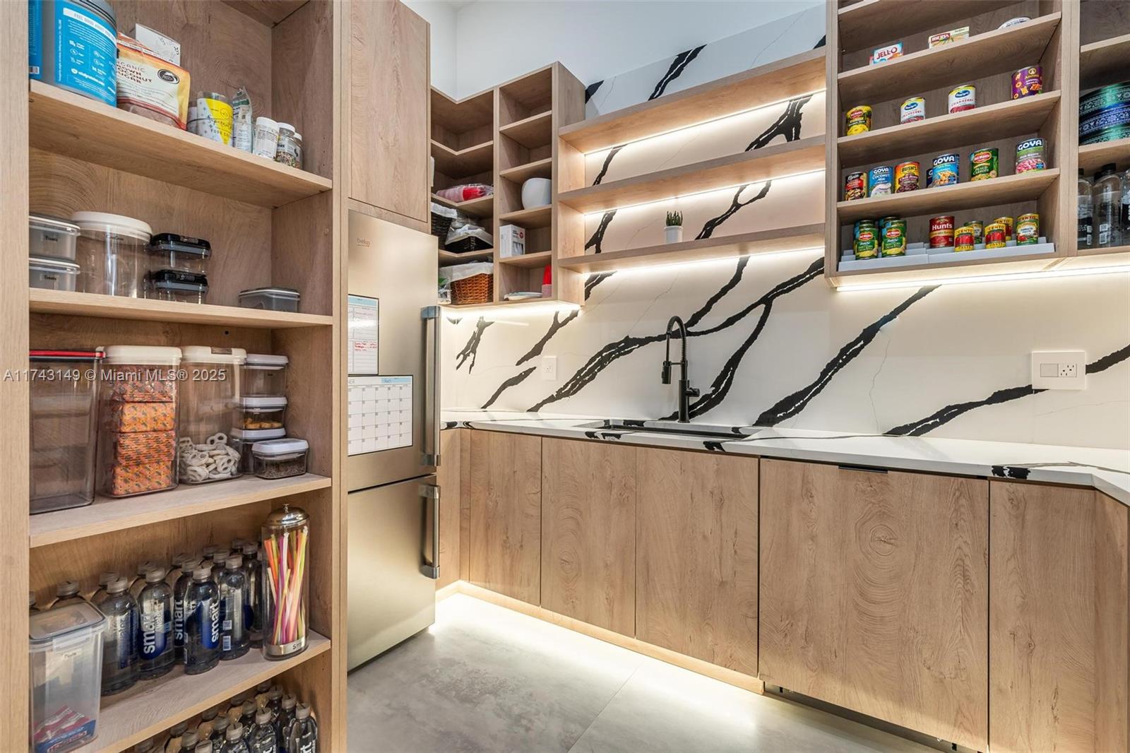 ESTATES OF HIDDEN ACRES - Residential