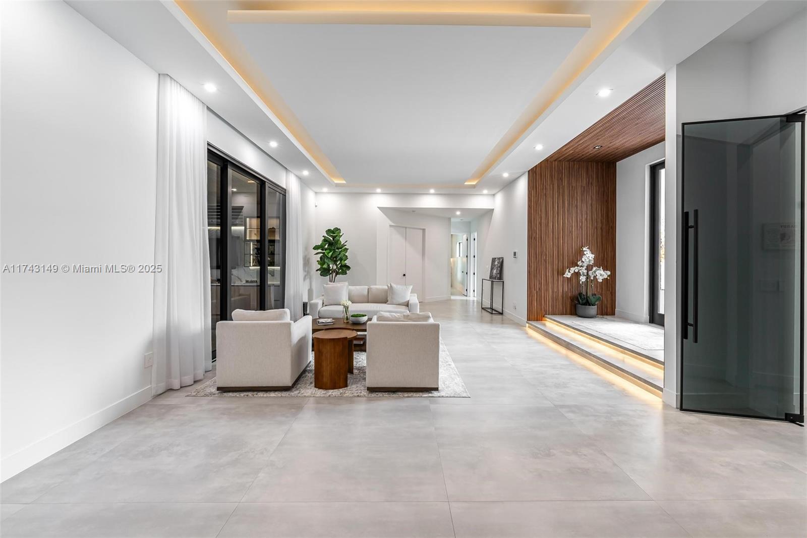 ESTATES OF HIDDEN ACRES - Residential