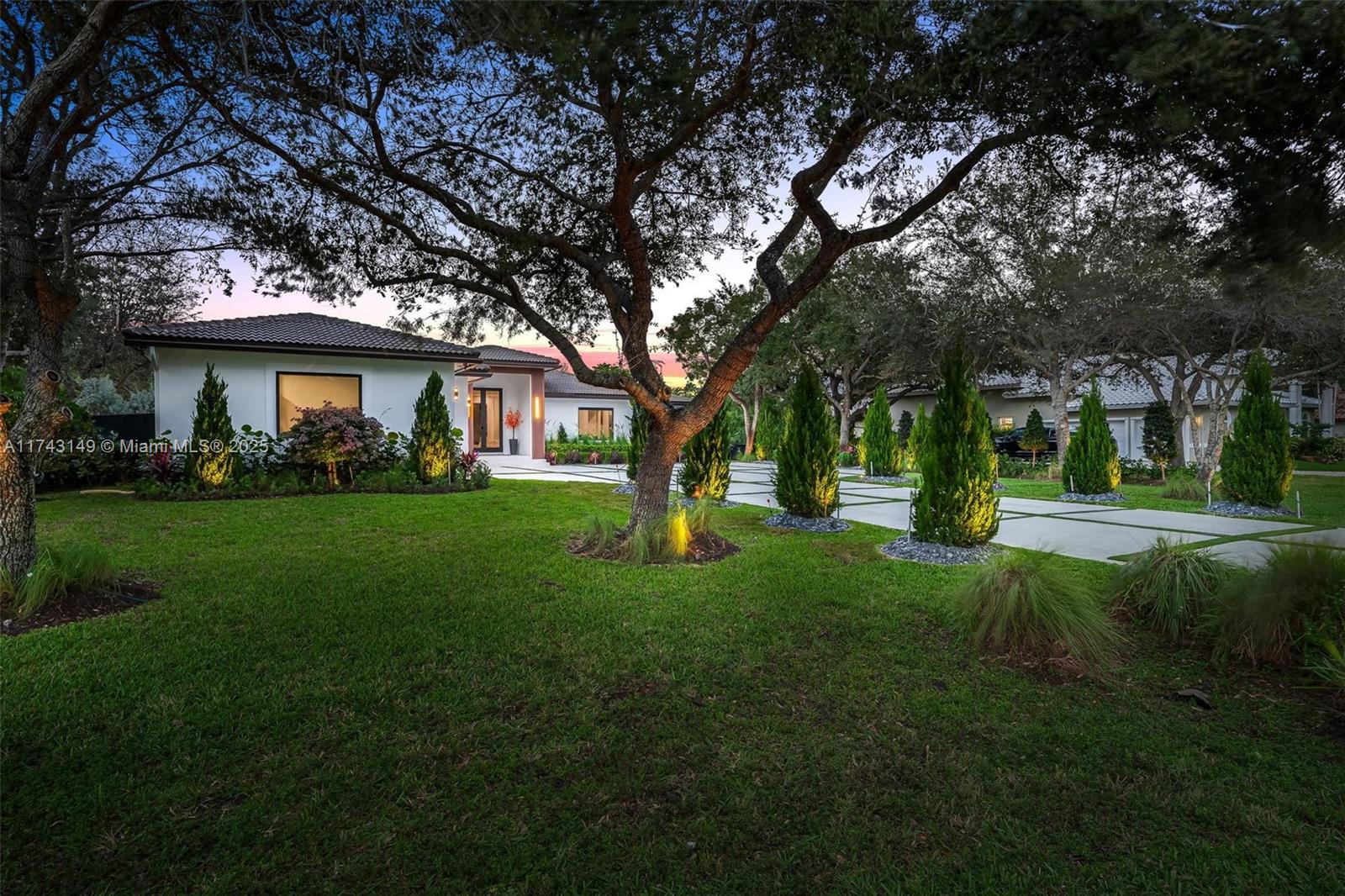 ESTATES OF HIDDEN ACRES - Residential