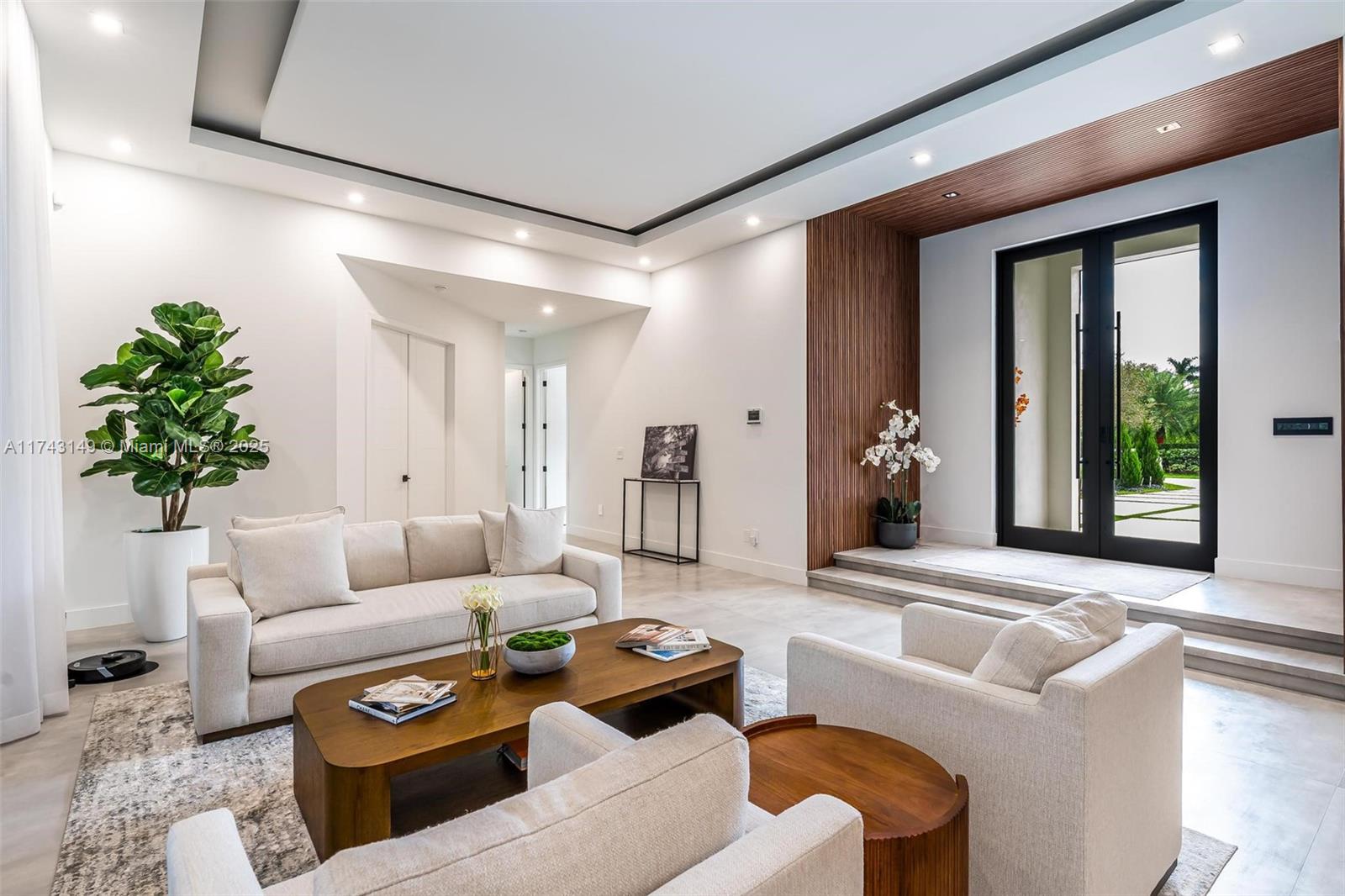 ESTATES OF HIDDEN ACRES - Residential