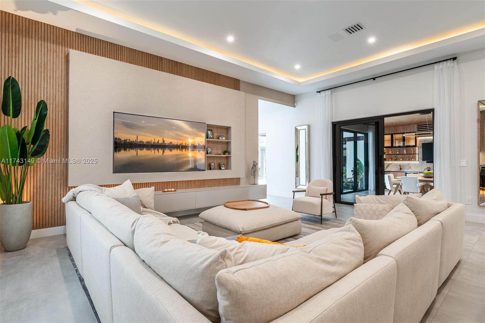 ESTATES OF HIDDEN ACRES - Residential