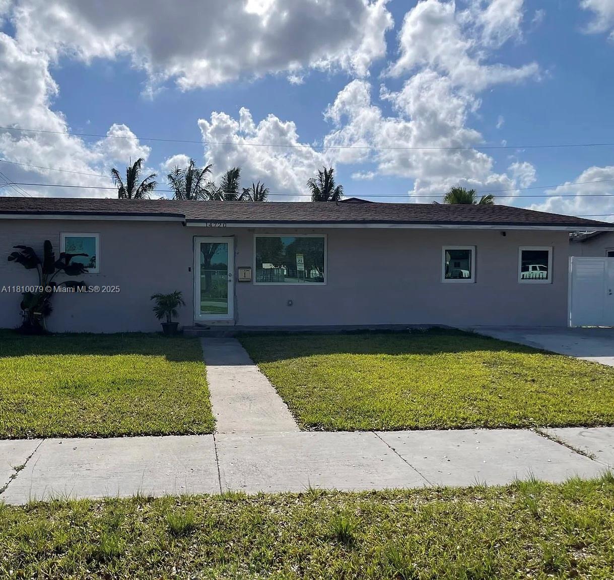 Rental Property at 14720 Sw 103rd Ave, Miami, Broward County, Florida - Bedrooms: 3 
Bathrooms: 2  - $3,000 MO.