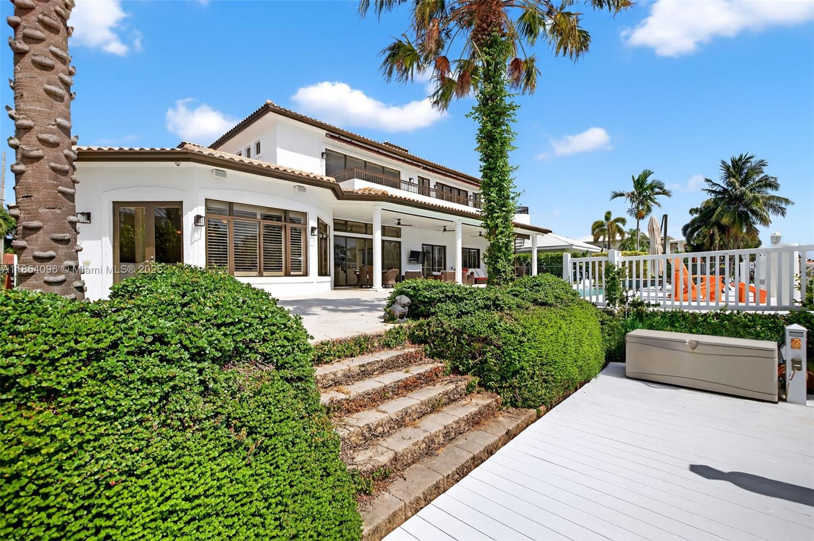 LIGHTHOUSE POINT FIRST SE - Residential Lease