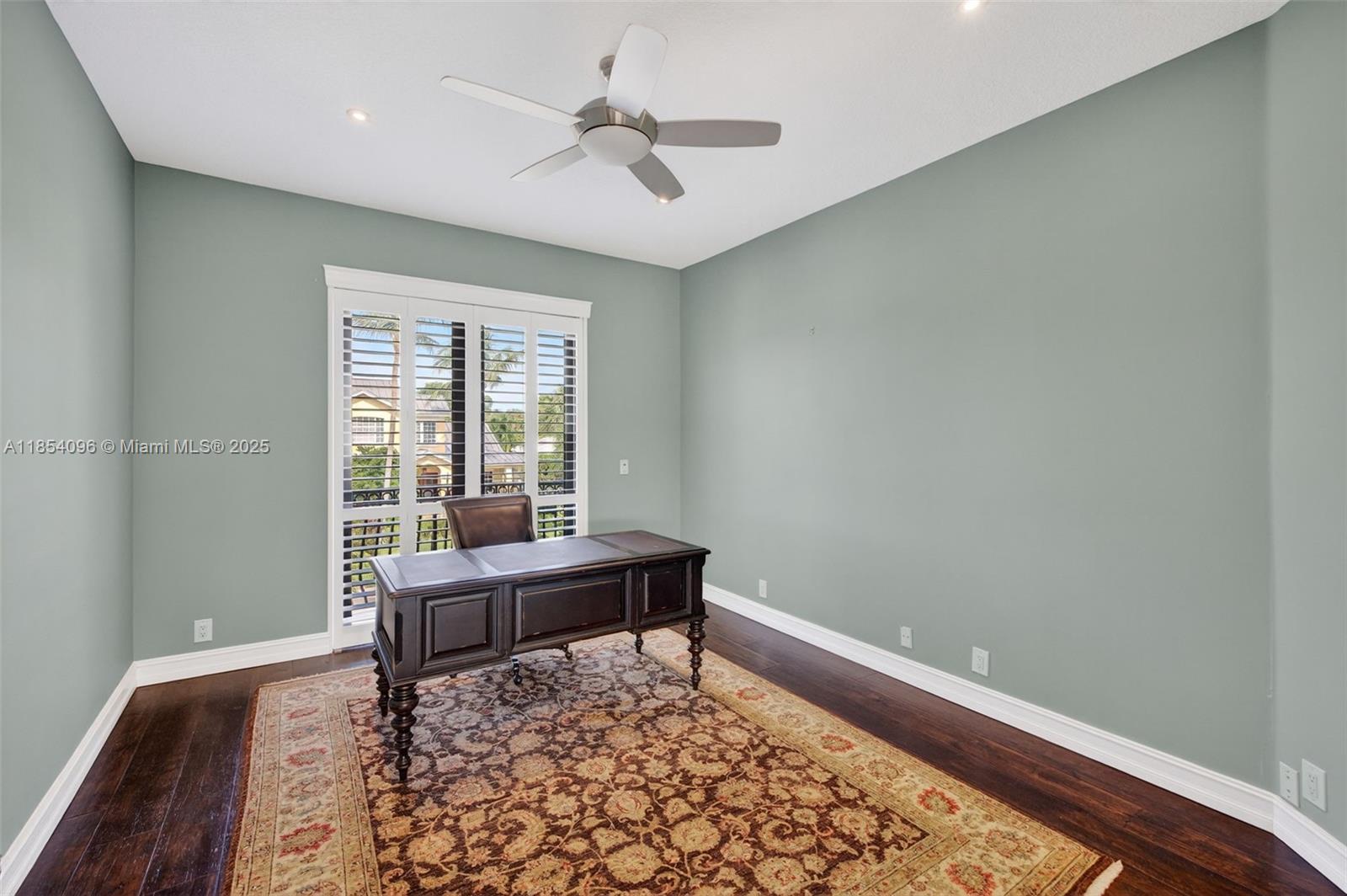 LIGHTHOUSE POINT FIRST SE - Residential Lease