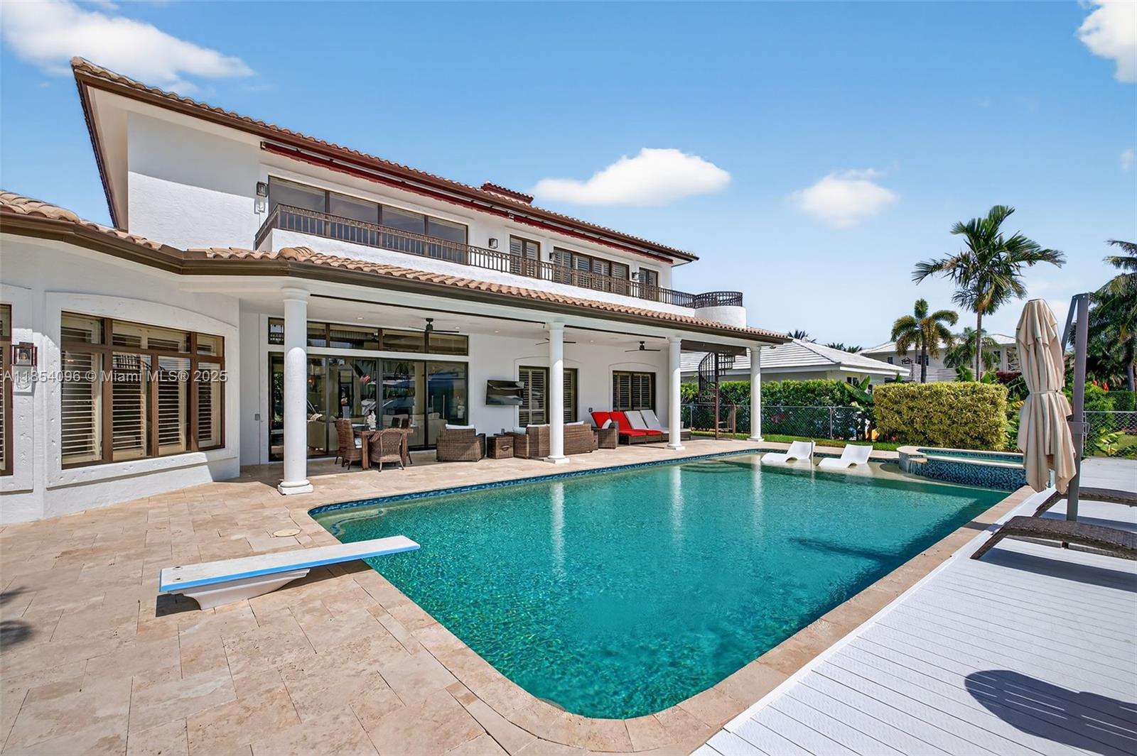 LIGHTHOUSE POINT FIRST SE - Residential Lease