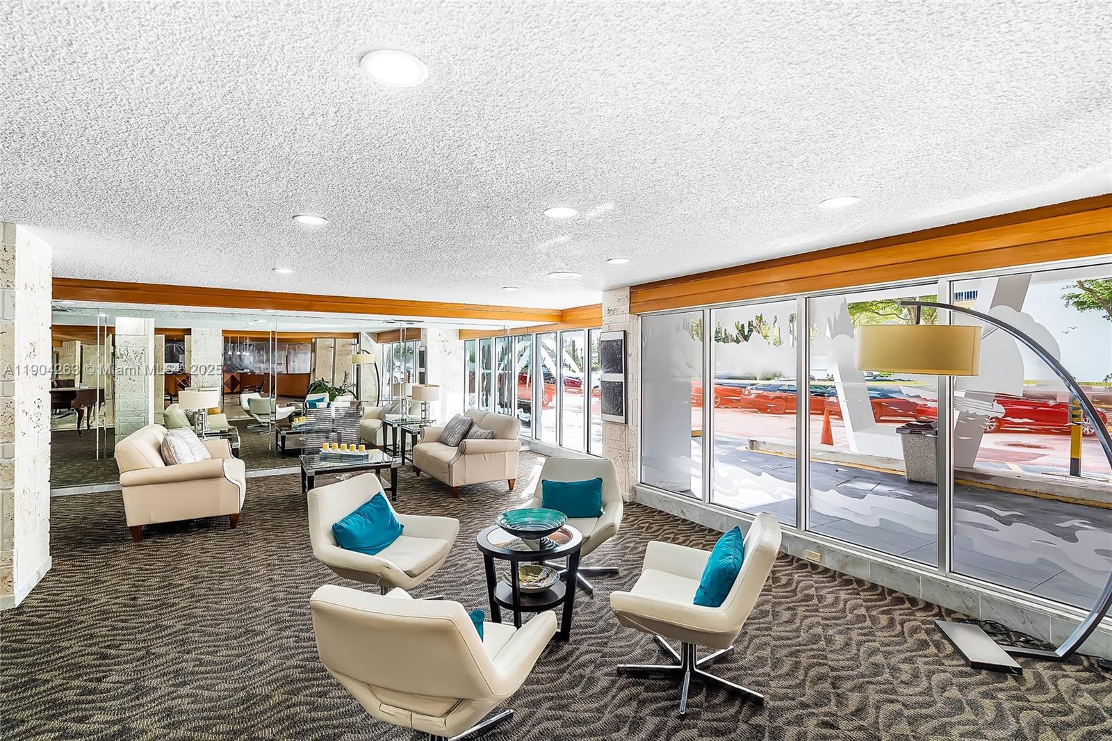 WINSTON TOWERS 500 CONDO - Residential