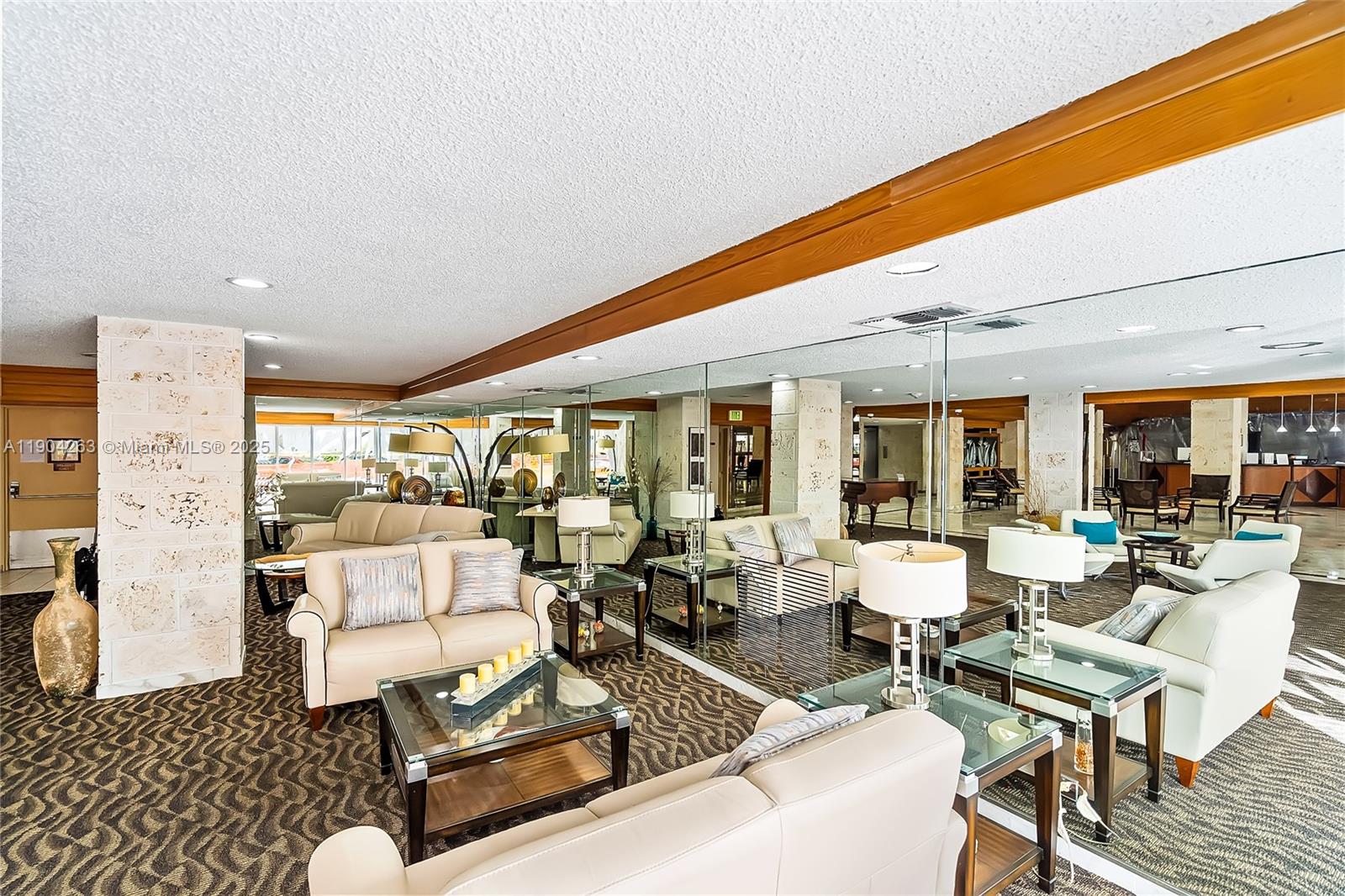 WINSTON TOWERS 500 CONDO - Residential