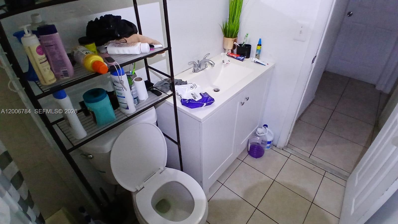 LAUDERDALE MANORS ADD-RES - Residential